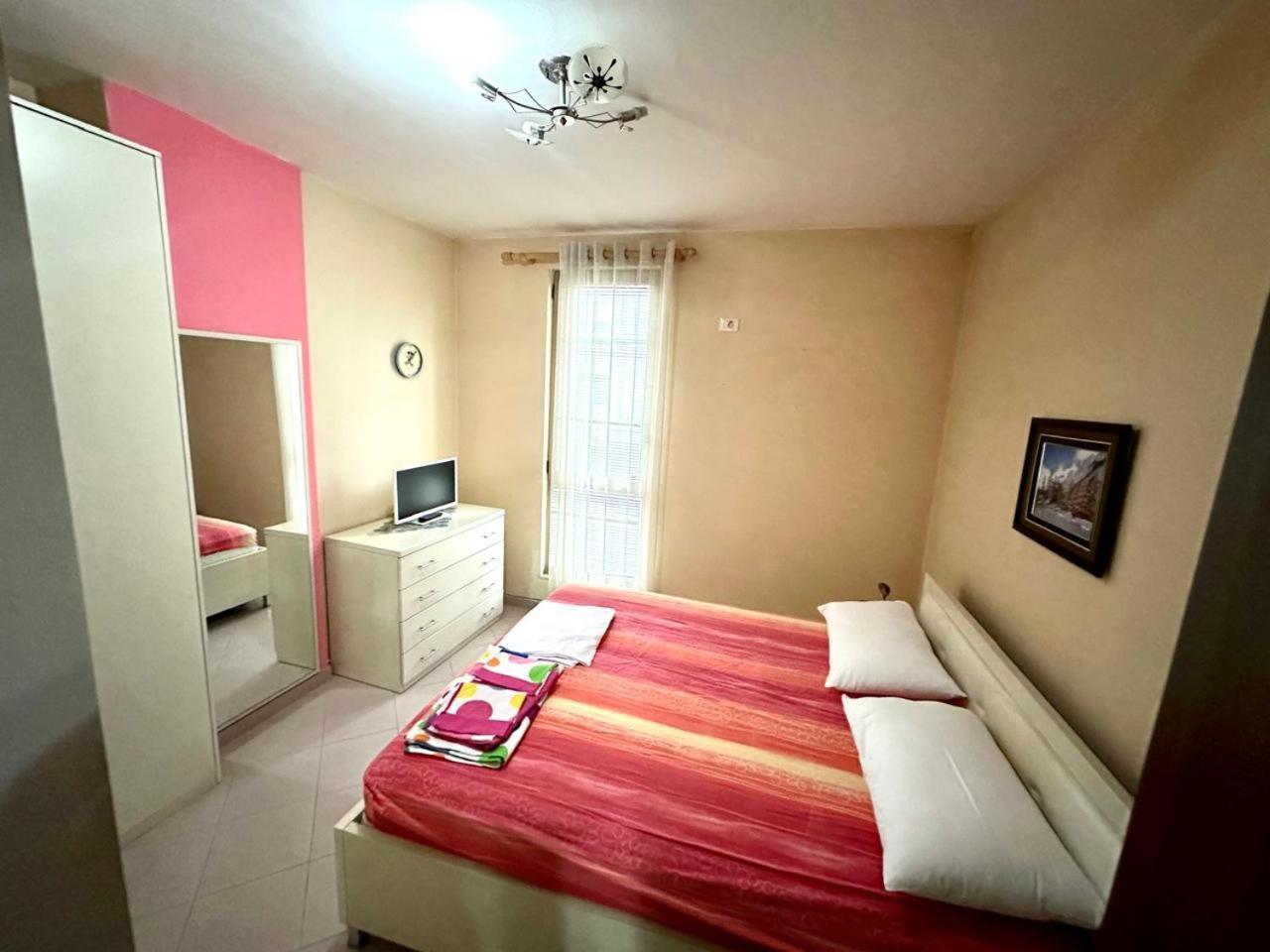 Apartament Apartment Tirana
